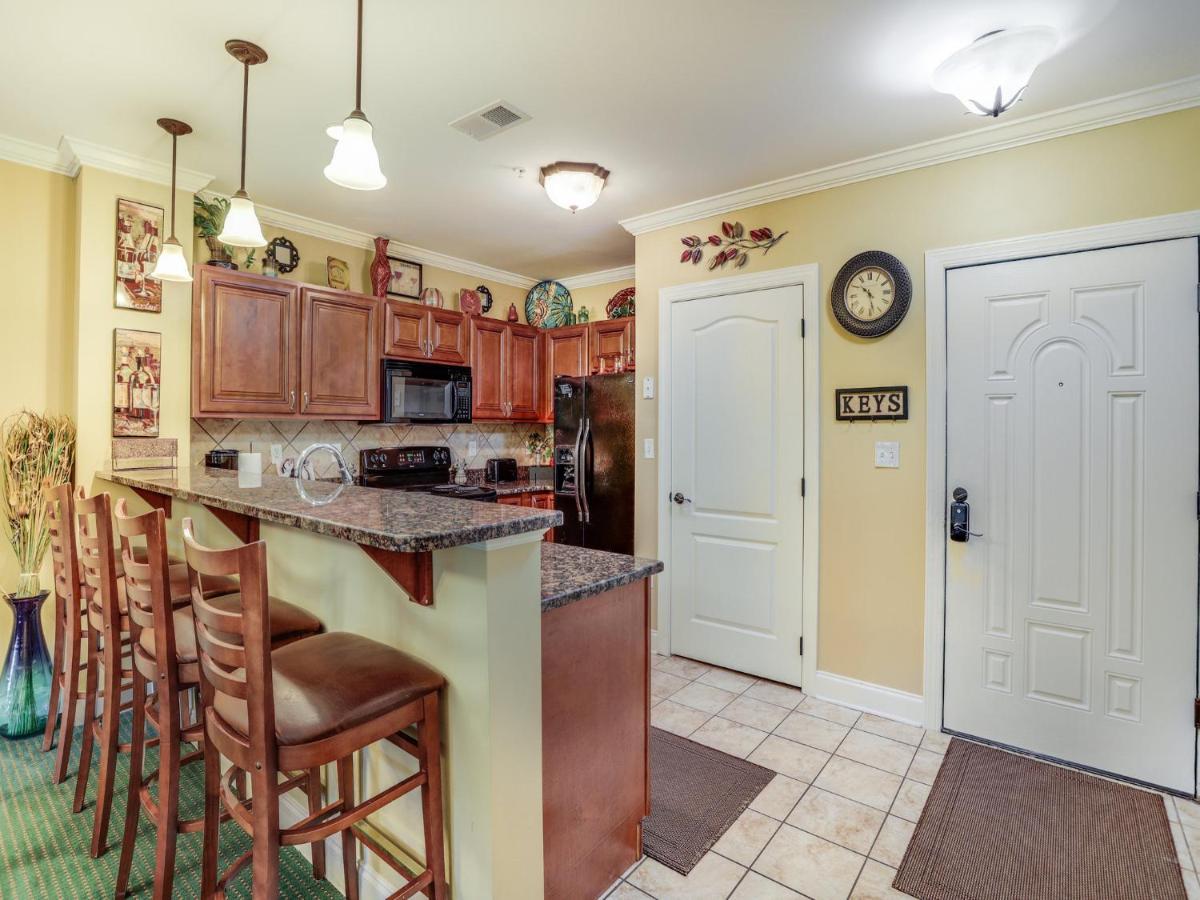 Downtown Delight, 2 Bedrooms, Pool, Hot Tub, Sleeps 6 개틀린버그 외부 사진