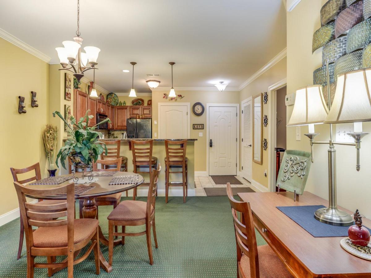 Downtown Delight, 2 Bedrooms, Pool, Hot Tub, Sleeps 6 개틀린버그 외부 사진